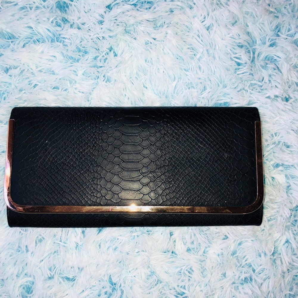 ❣️Aldo Clutch❣️
